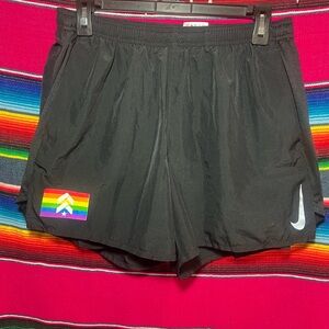 Nike x Barry’s Bootcamp Challenger Dri-FIT 5" Brief-Lined Running Shorts Size L